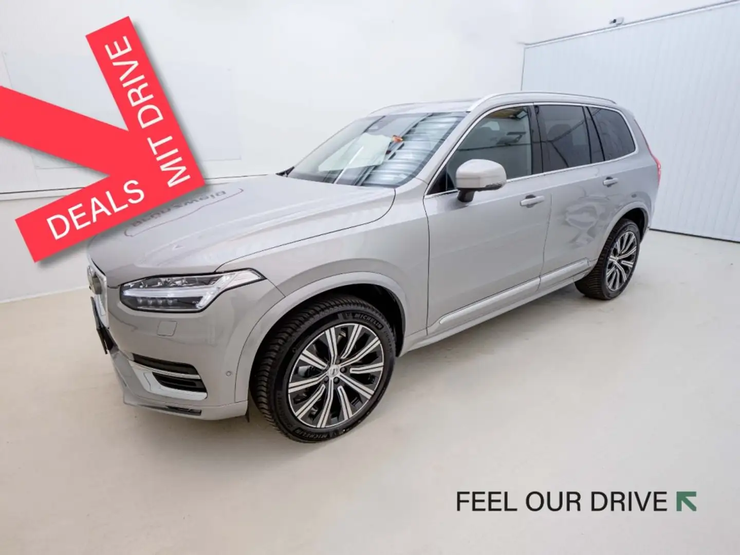 Volvo XC90 Ultimate, B5 AWD Mild Hybrid, Diesel, Bright, Silber - 1