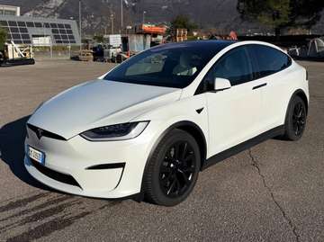 Model X Long Range Dual Motor AWD 6 posti