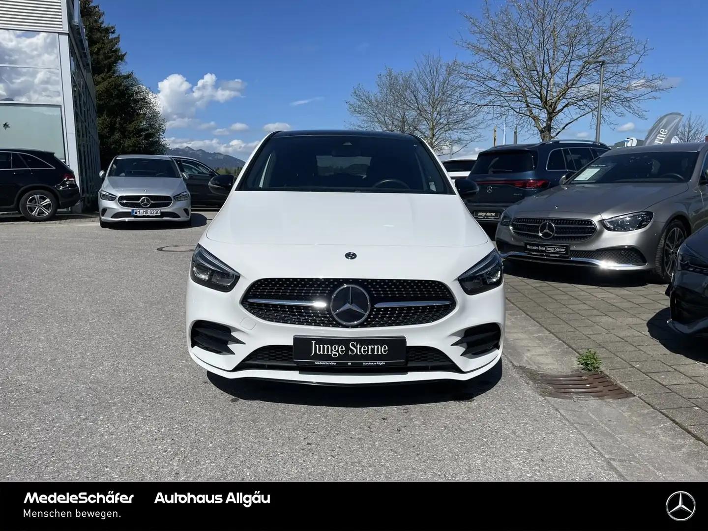 Mercedes-Benz B 250 B 250 AMG Night Pano LED MBUX SHZ Spurhalte 7G Tel Biały - 2