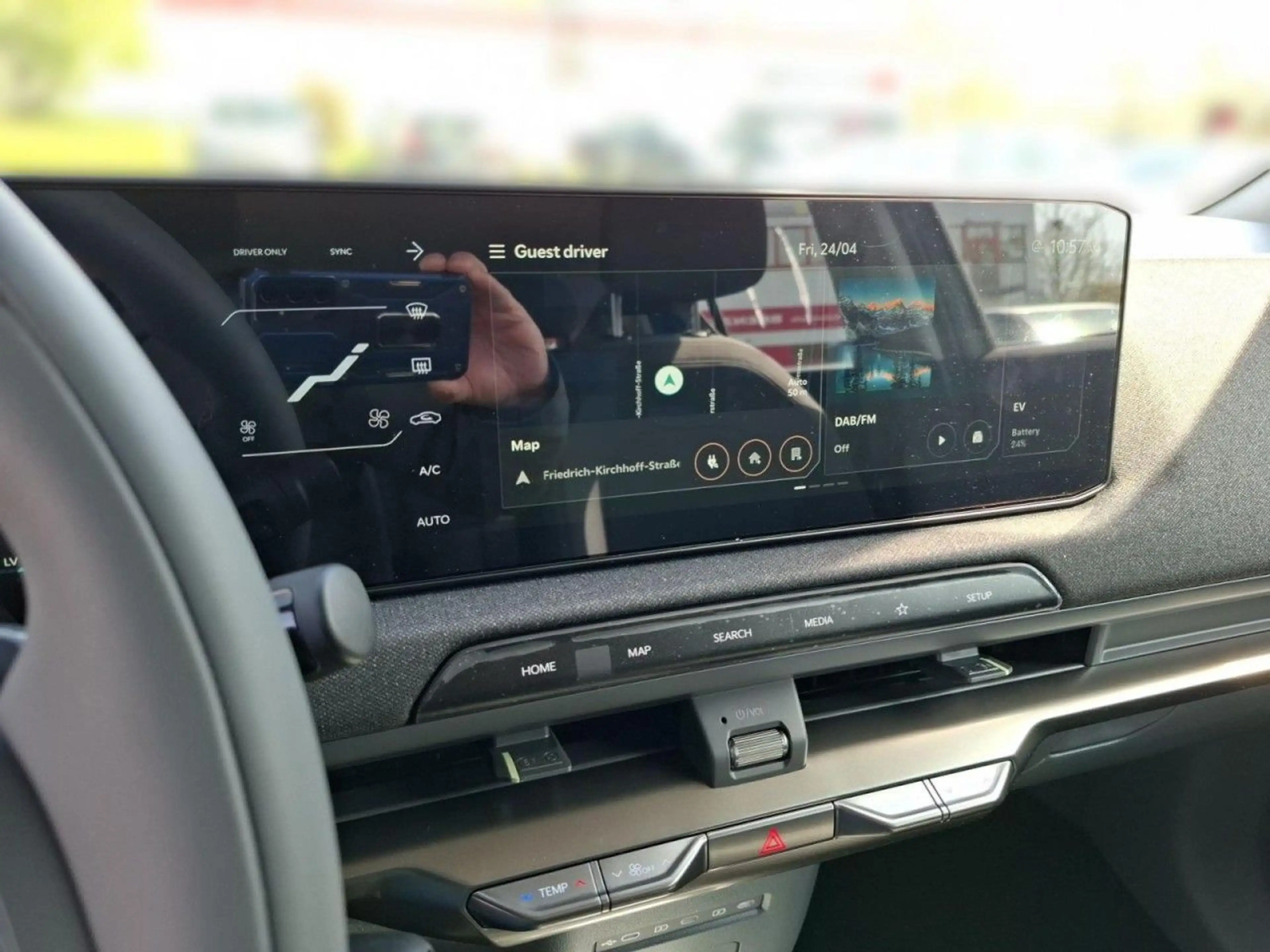 Kia EV2 Earth 42,2 kWh 317 km Reichw. Wärmepumpe Klima — photo 10