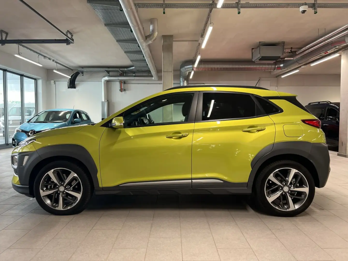 Hyundai KONA Style 4WD Klima Navi Leder Rückfahrkamera Giallo - 2