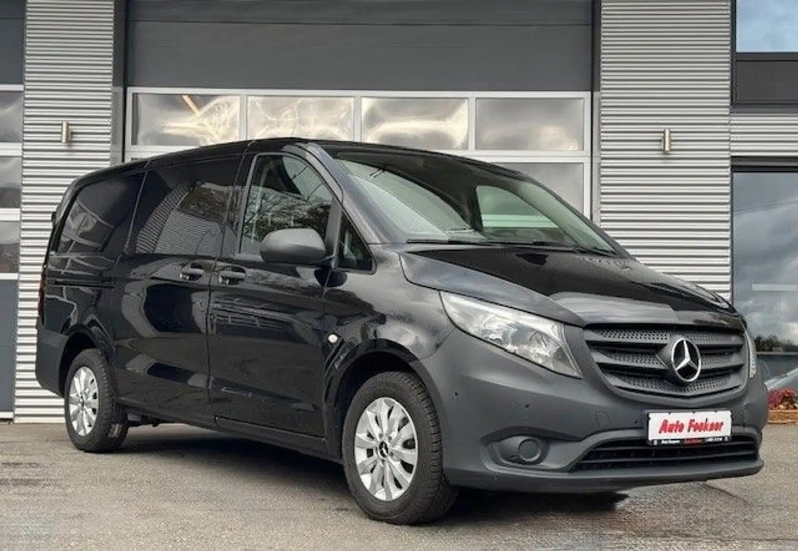 Mercedes-Benz Vito Kasten 114 CDI lang Klima Alufelgen AHK Noir - 2