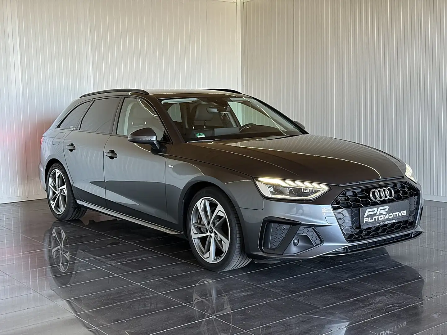 Audi A4 40 TDI *SLINE*MATRIX*AHK* Silber - 2