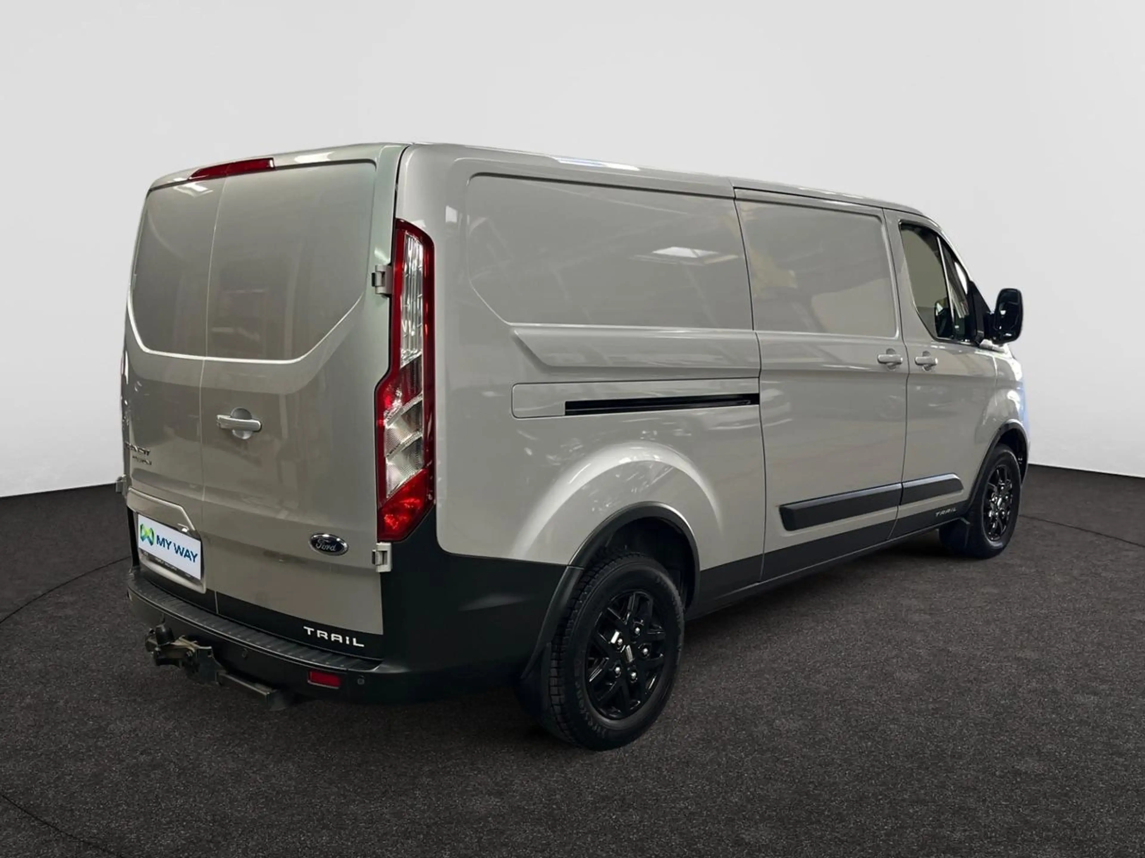Ford Transit Custom Transit Custom 2.0 TDCi L2H1 Trail S/S (EU6.2) — photo 4