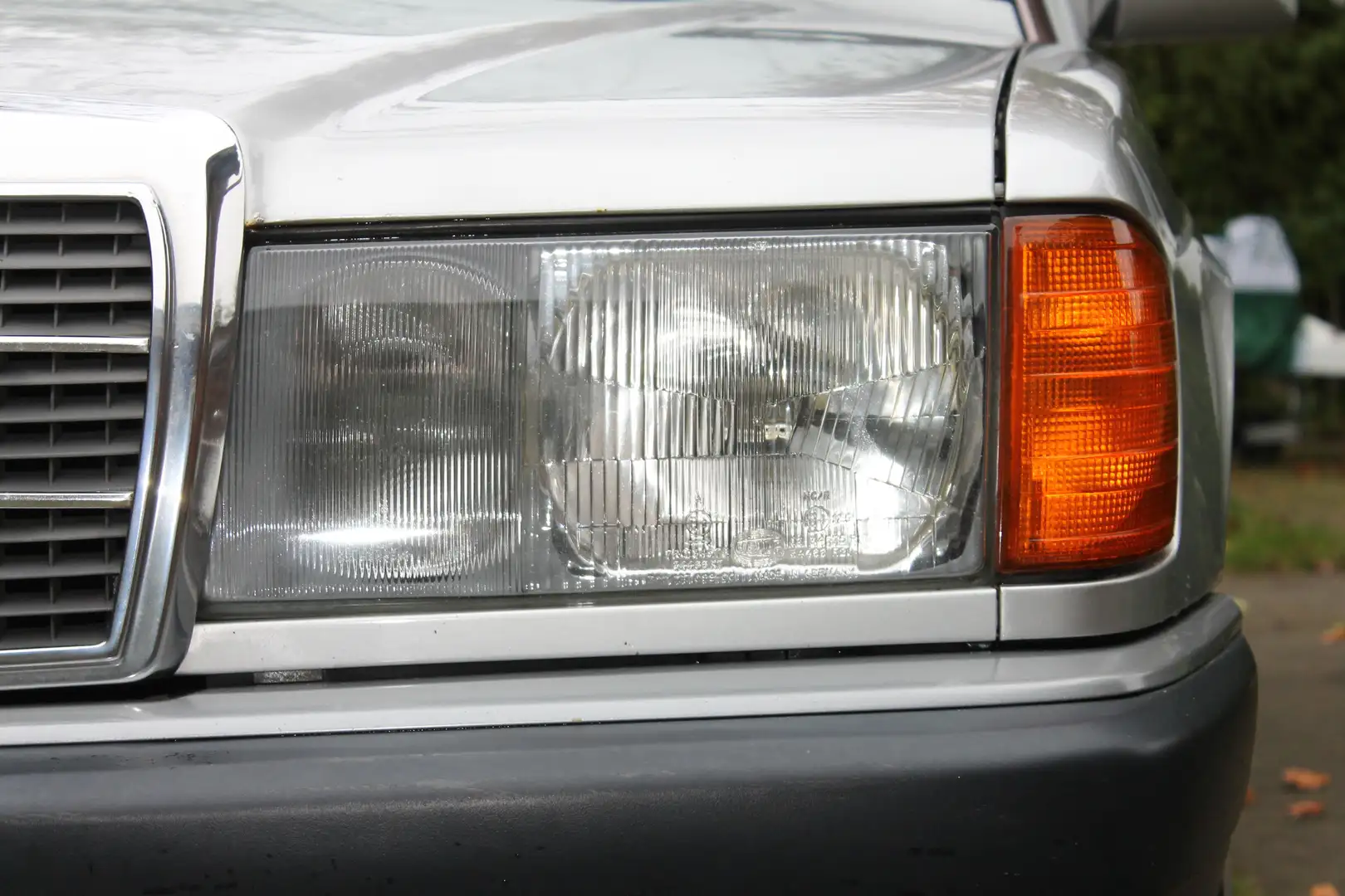 Mercedes-Benz 190 D 2.5 Silver - 1