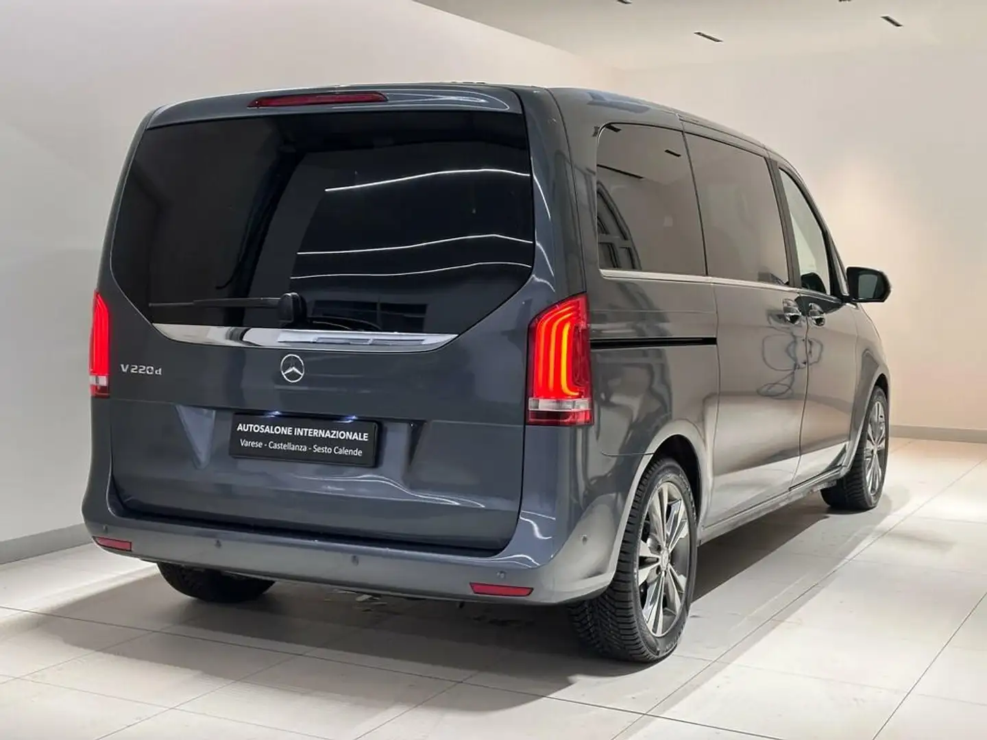 Mercedes-Benz V 220 d Sport L auto E6 Gris - 2