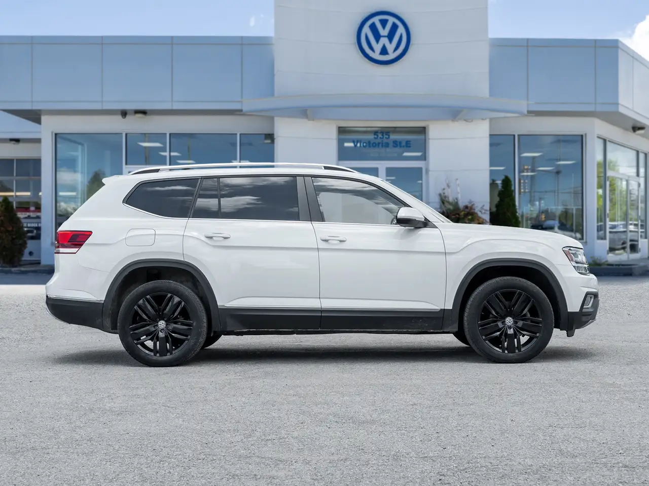 Volkswagen Atlas снимка Volkswagen Atlas