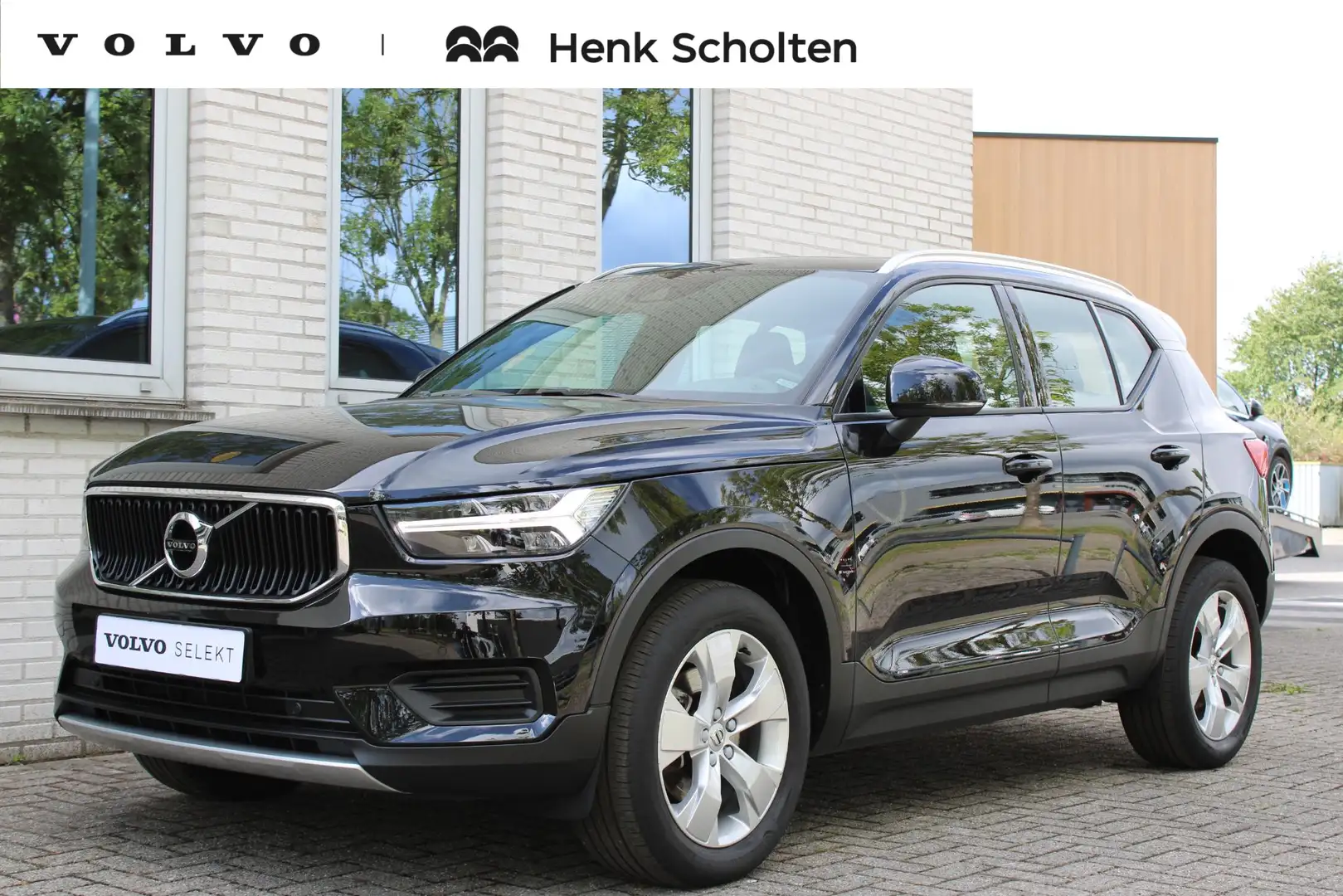 Volvo XC40 T2 Automaat Momentum | Panoramadak| Full map Navig Noir - 1