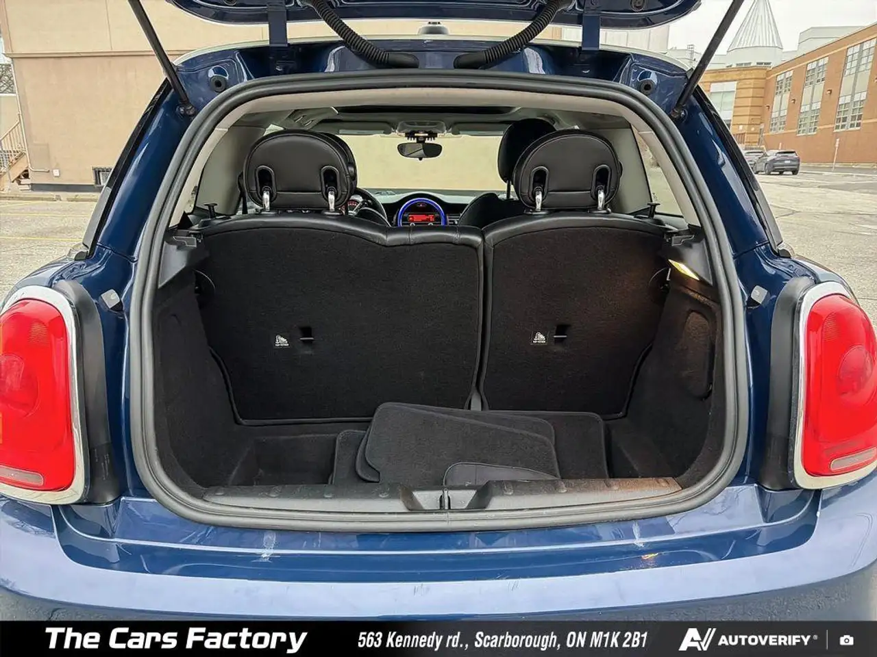 MINI Coupe снимка MINI Coupe