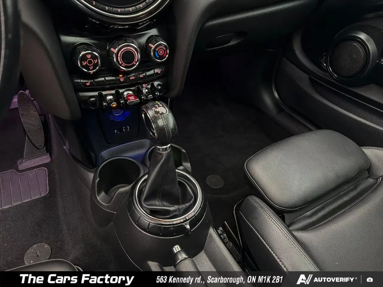 MINI Coupe снимка MINI Coupe