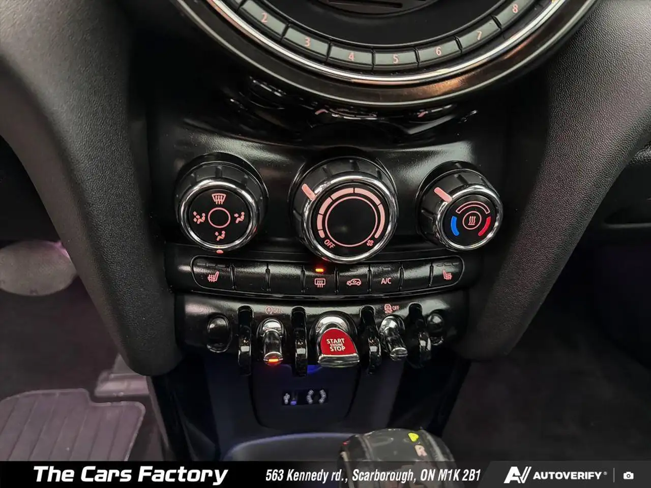 MINI Coupe снимка MINI Coupe