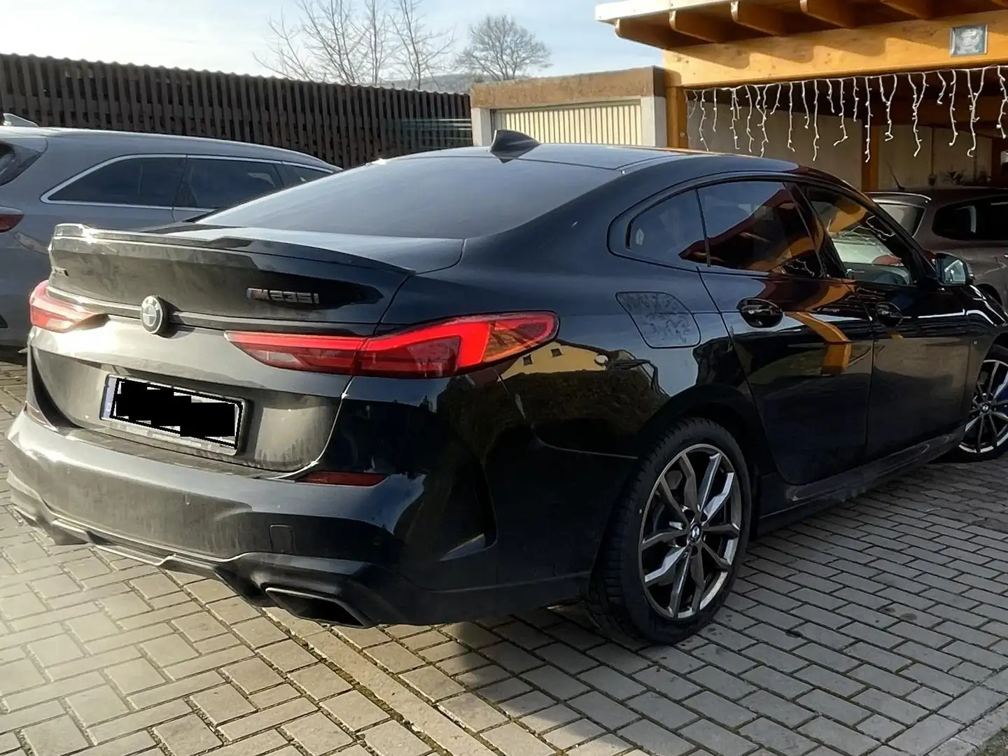 BMW 235 2er Gran Coupe M235i xDrive Schwarz - 2