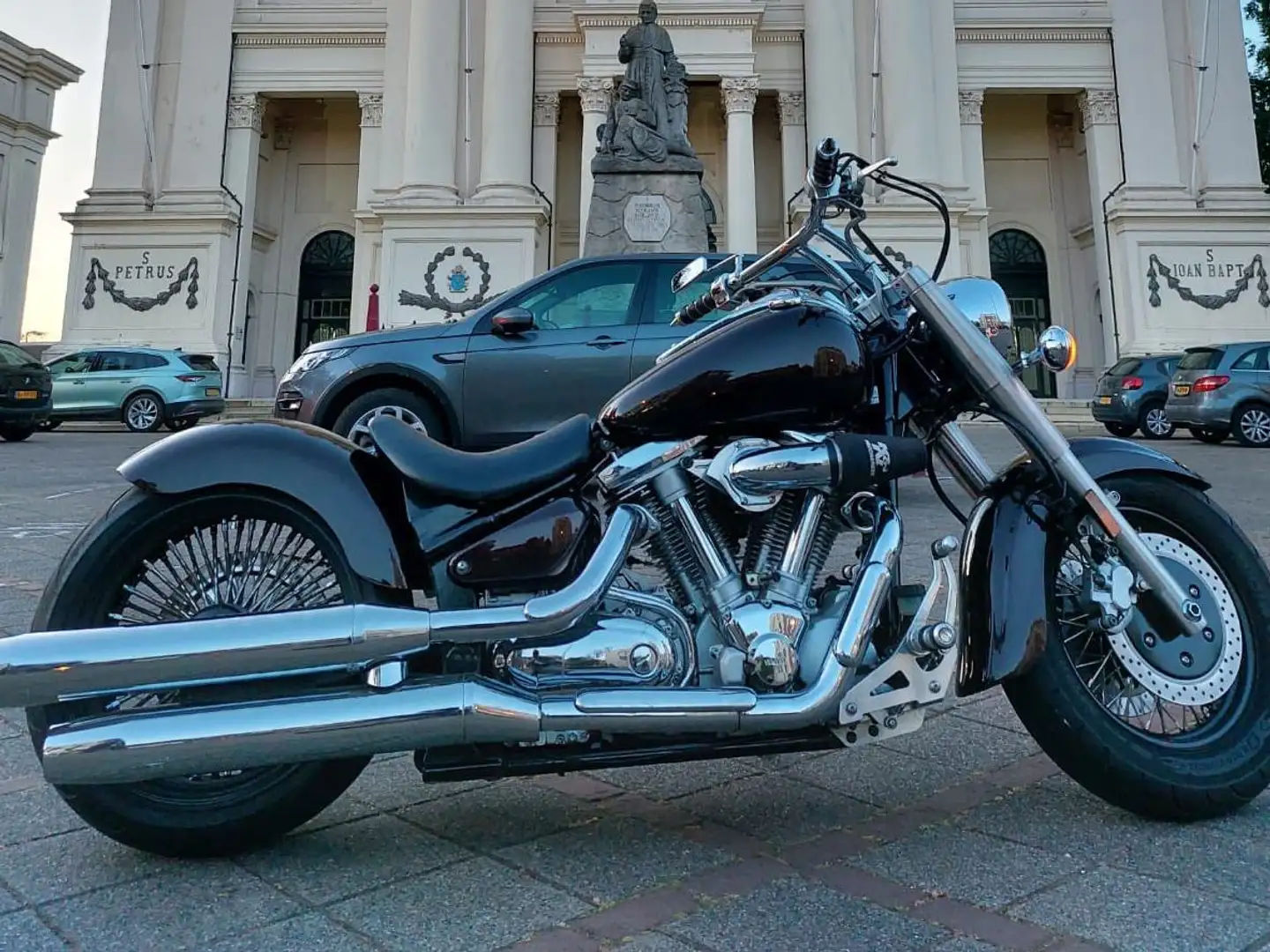 Yamaha XV 1600 Custom Chopper Bruin - 1