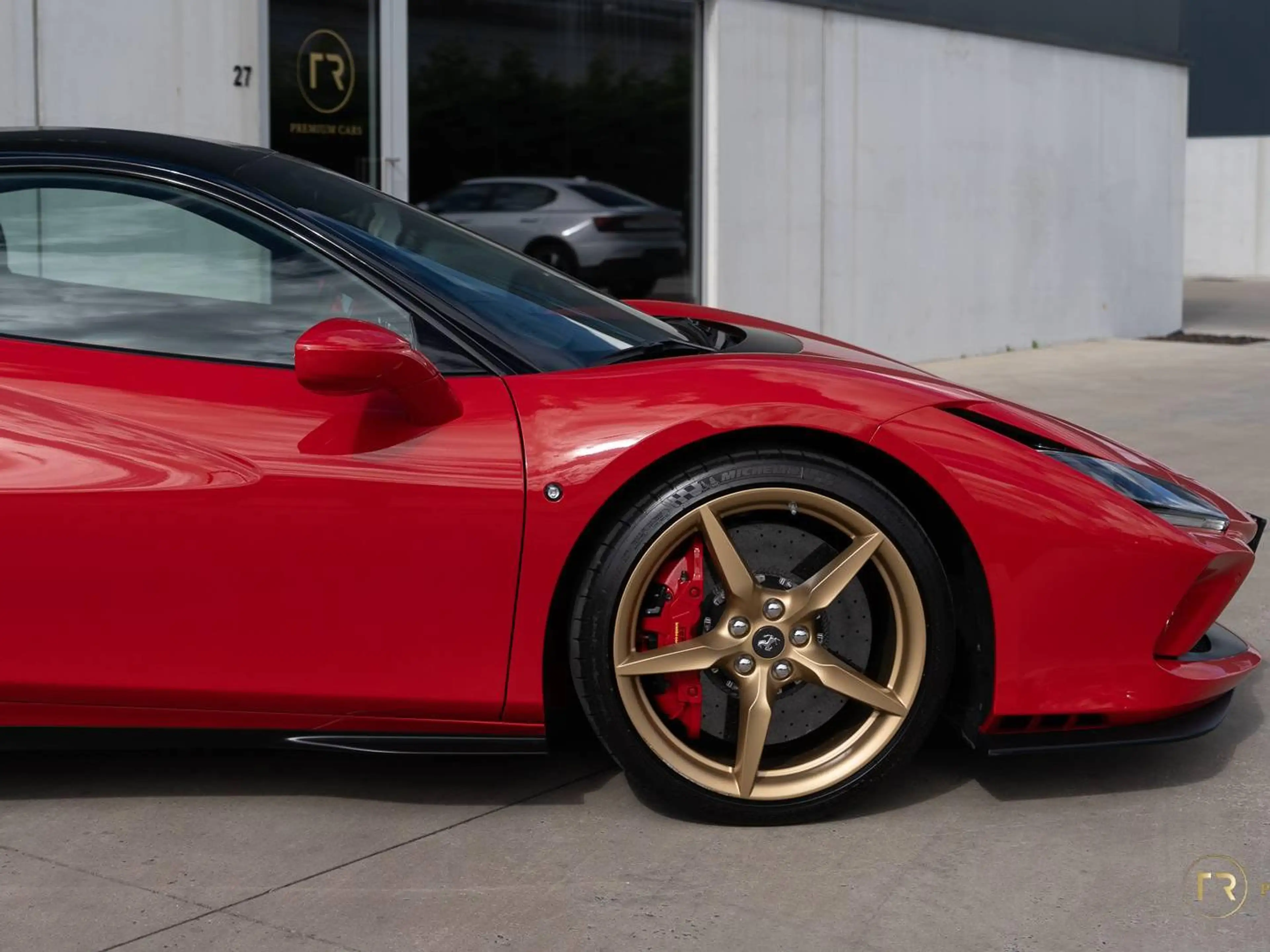 Ferrari F8 Tributo V8 l Rosso Corsa l Carplay l Carbon steer l JBL HI-FI l PDC — photo 13