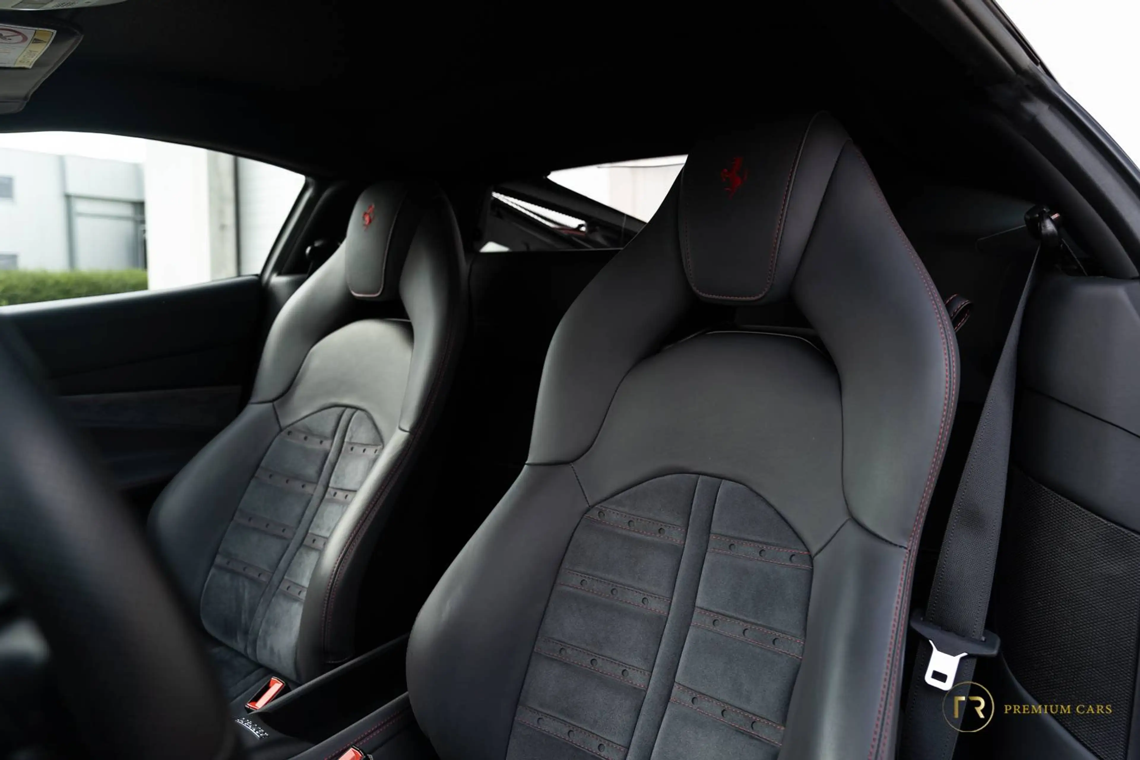 Ferrari F8 Tributo V8 l Rosso Corsa l Carplay l Carbon steer l JBL HI-FI l PDC — photo 15
