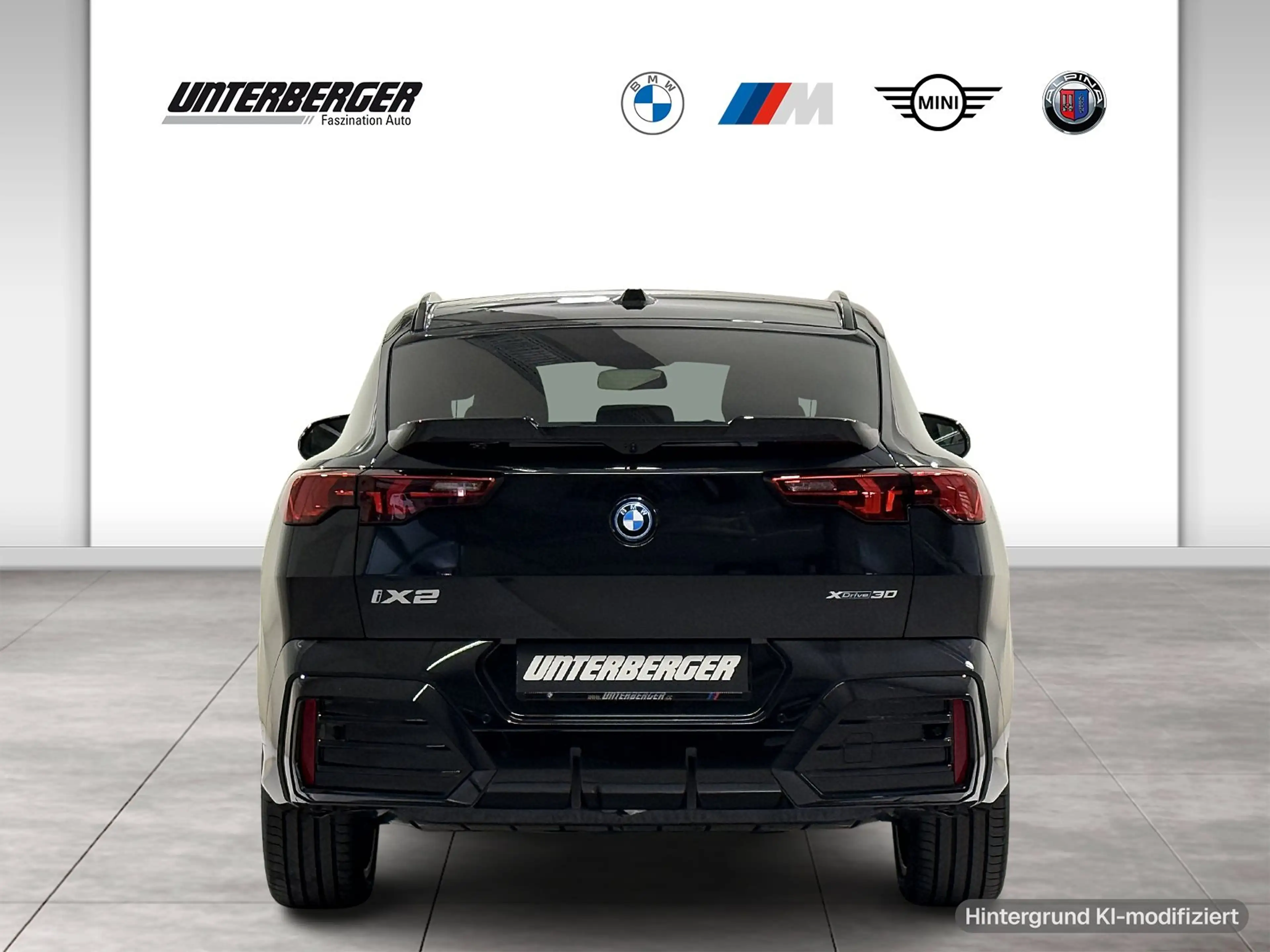 BMW iX2 xDrive30 M Sport Pro DA+ PA+ AHK HUD HK Pano — photo 5