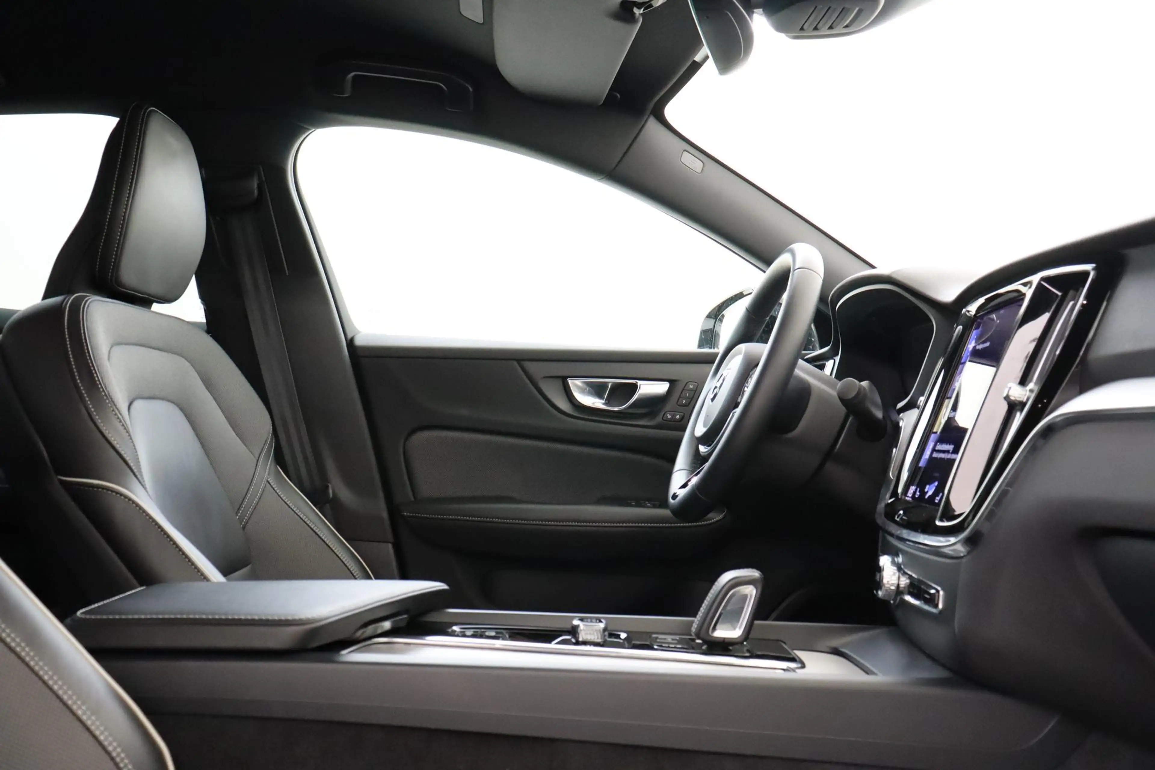 Volvo S60 B3 (M-HYBRID) R-DESIGN -HARMAN/KARDON|CAMERA|TREKH — photo 8