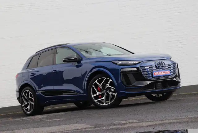 Audi SQ6 e-tron Edition One Blue - Pano/360/B&O/S-Seat/Oled/21inch