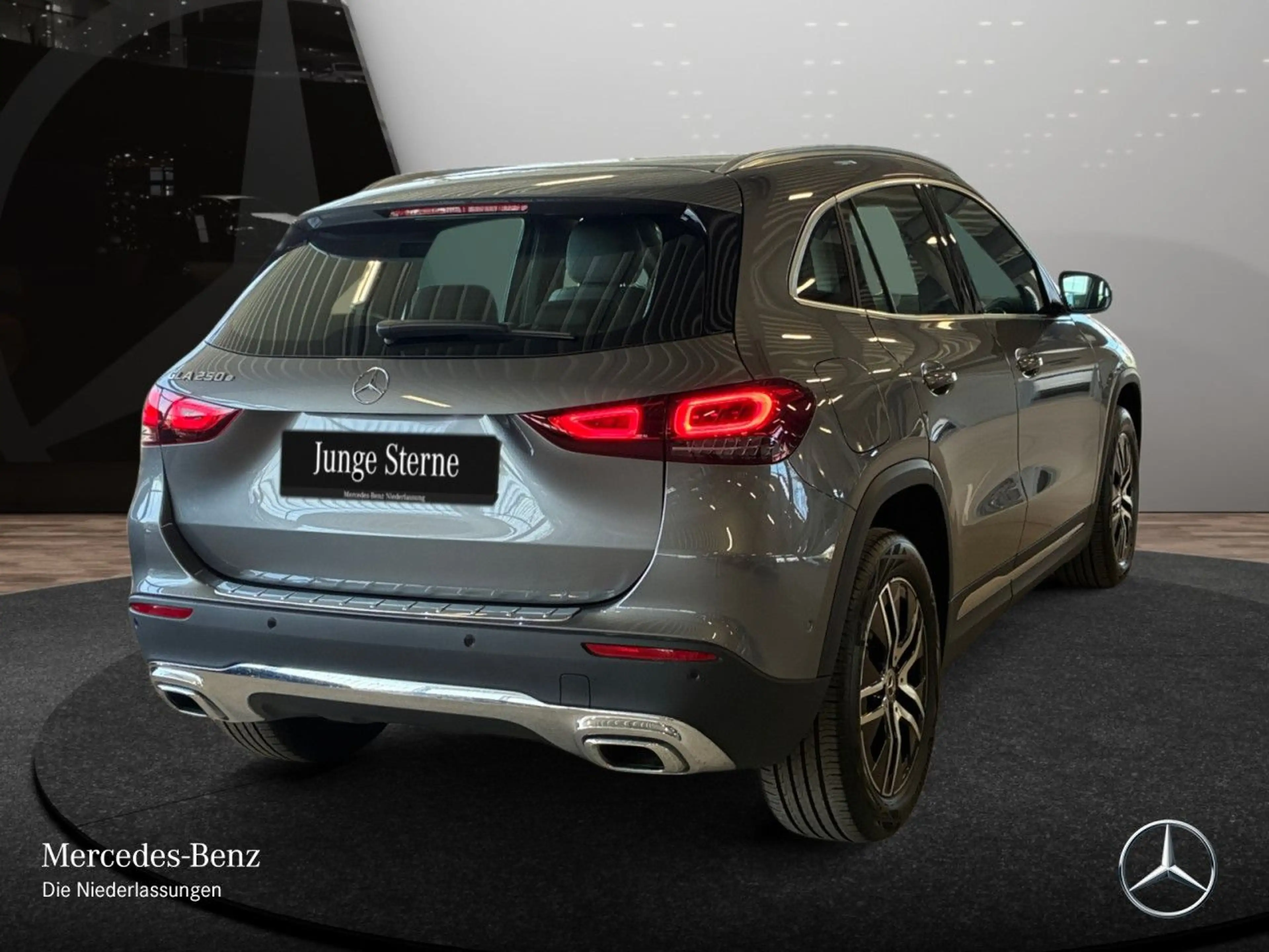 Mercedes-Benz GLA 250 e PROGRESSIVE+MULTIBEAM+KAMERA+8G — photo 8