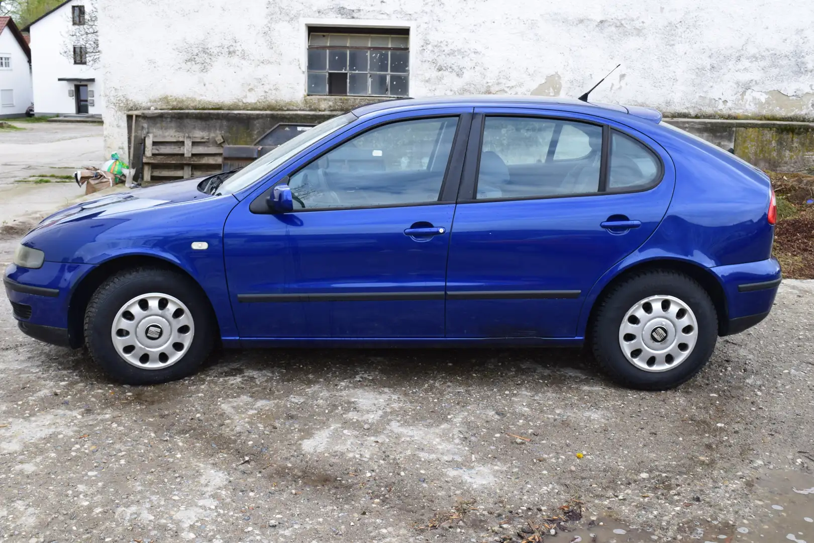 SEAT Leon Leon 1.4 16V Bleu - 1