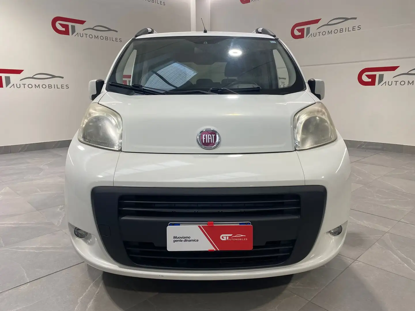 Fiat Qubo Qubo 1.4 8v Dynamic 77cv 5 POSTI Bianco - 2