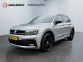 Volkswagen Tiguan Allspace 1.5 TSI R-Line * Leder * Panodak * Trekhaak * Vol Grijs - thumbnail 1
