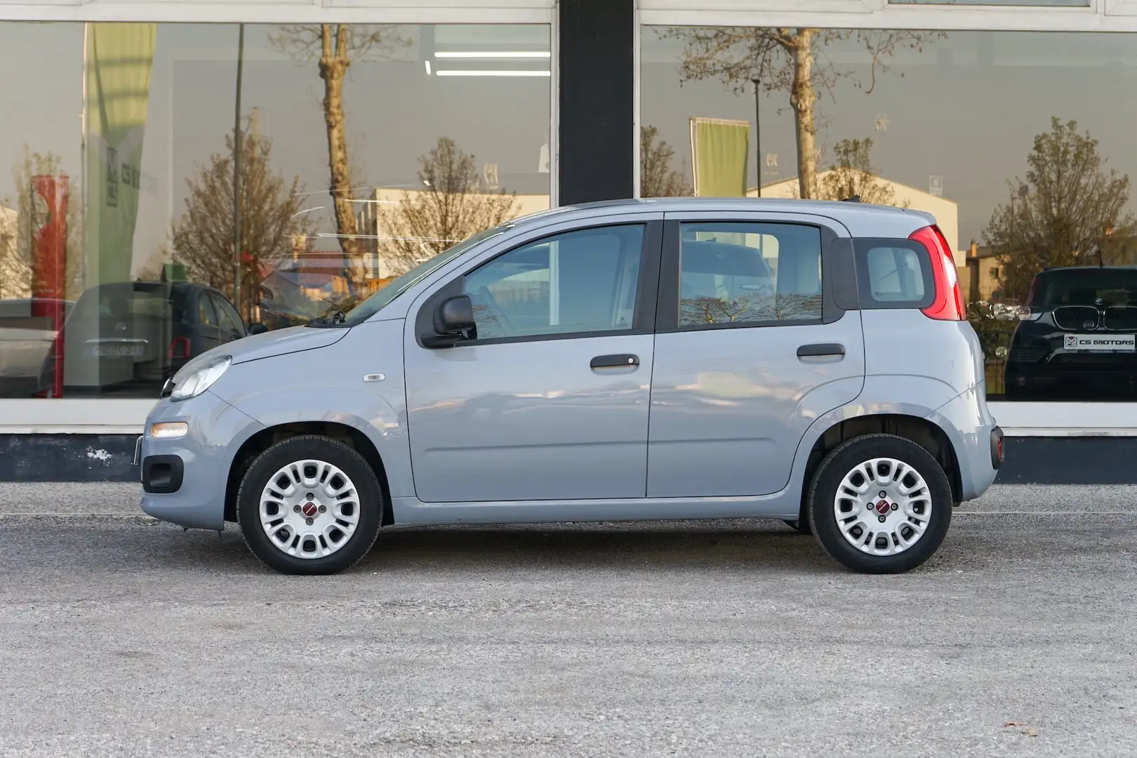 Fiat Panda Panda  1.2 Easy 69cv AUTO IN ARRIVO - 2