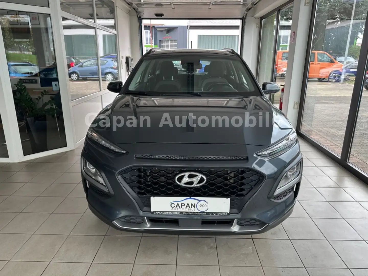 Hyundai KONA Trend 2WD Scheckheft/Klima/Kamera/SHZ/EURO6 Gris - 2