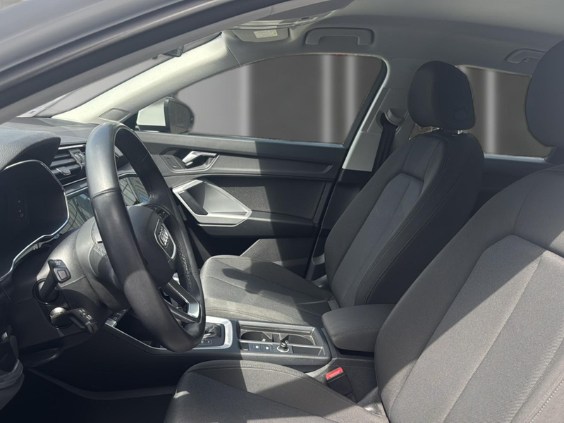 Audi Q3 40 TFSI qu. S tronic *AHK*ACC*NAV+*R-CAM*SHZ* — photo 6
