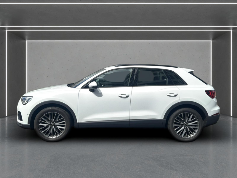 Audi Q3 40 TFSI qu. S tronic *AHK*ACC*NAV+*R-CAM*SHZ* — photo 3