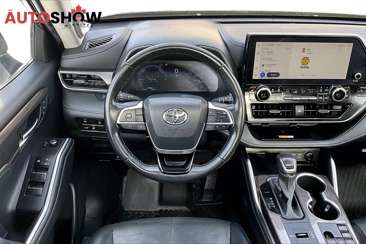 Toyota Highlander снимка Toyota Highlander