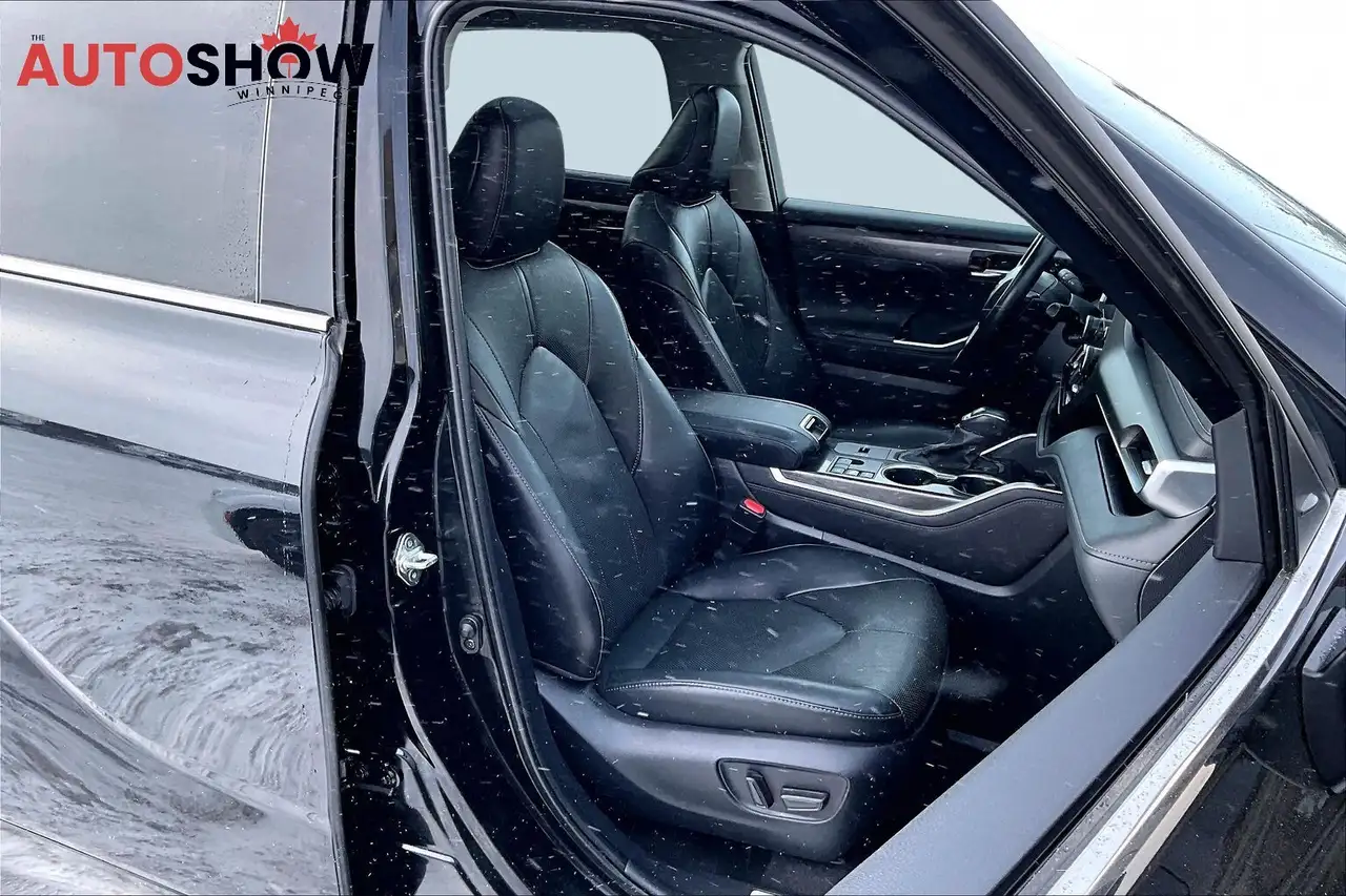 Toyota Highlander снимка Toyota Highlander