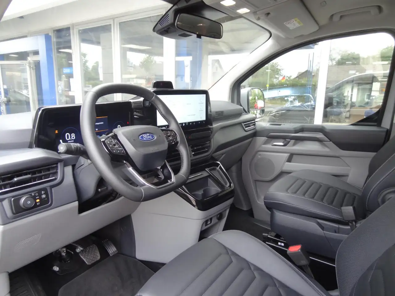 Ford Tourneo Custom 2026 — фото 11