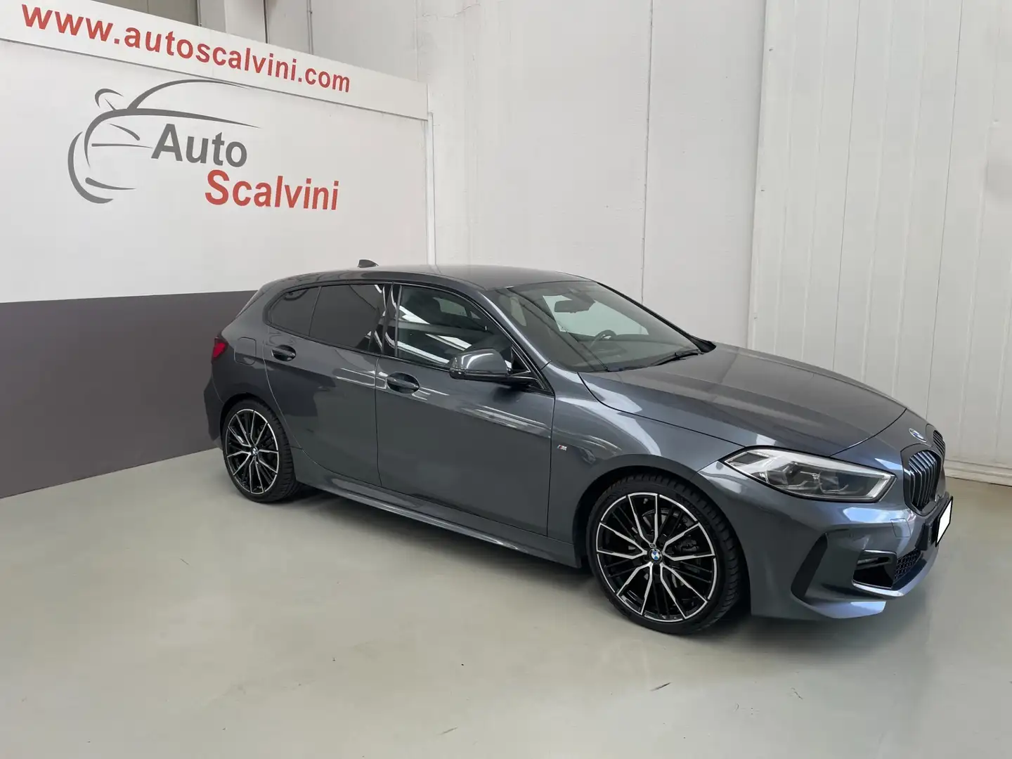 BMW 118 i 1.5 140 CV 5p. Msport Grigio - 1