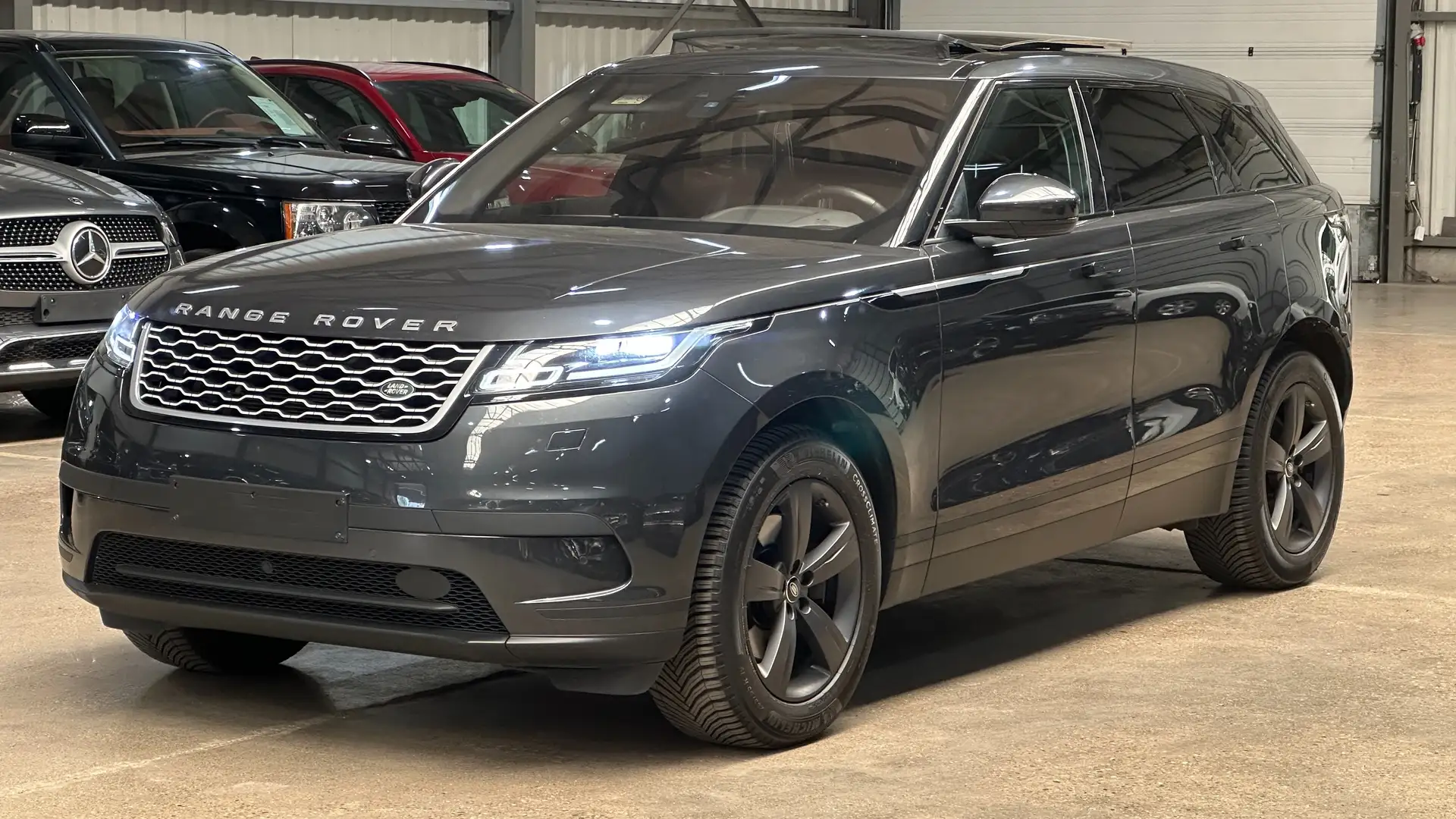 Land Rover Range Rover Velar 3.0 TD6 HSE (EU6b) Gris - 1
