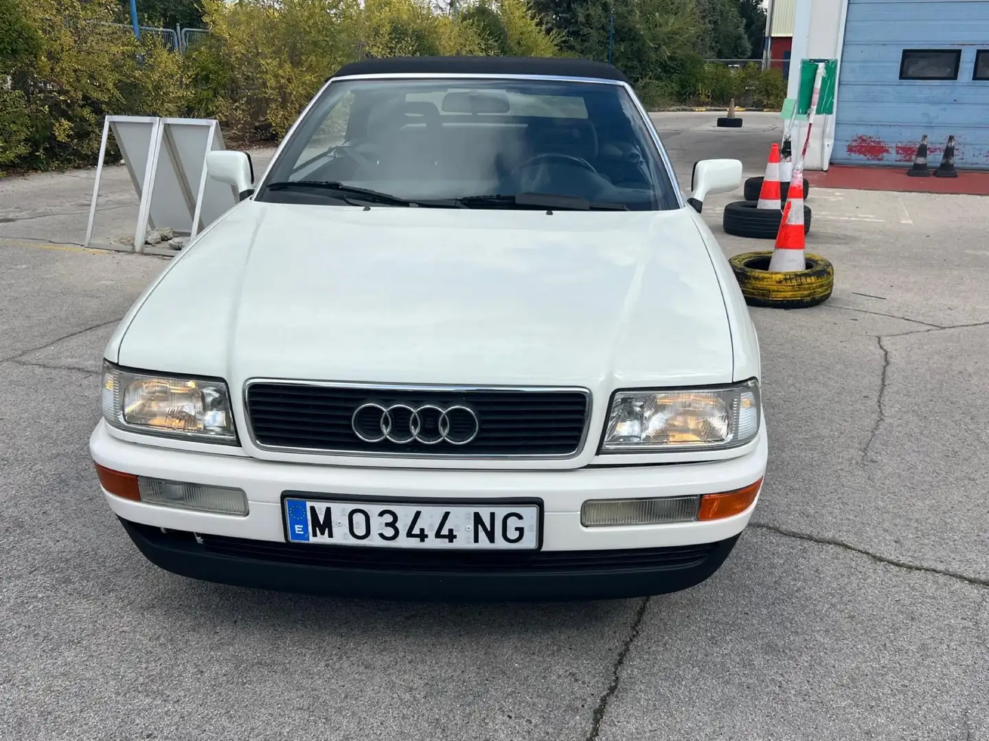 Audi Cabriolet 2.3 - 1