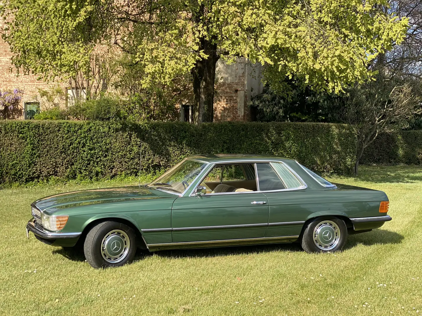 Mercedes-Benz SLC 350 Grün - 1
