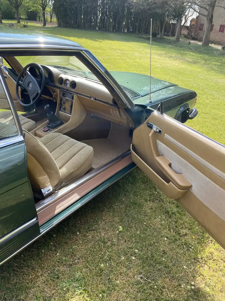 Mercedes-Benz SLC 350, foto 11
