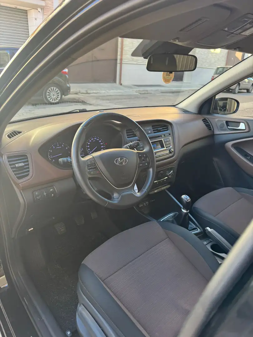 Hyundai i20 5p 1.2 Style 84cv - 2