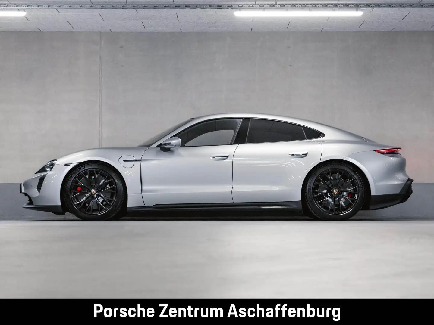 Porsche Taycan GTS Panoramadach BOSE 4+1 Inno Plateado - 2