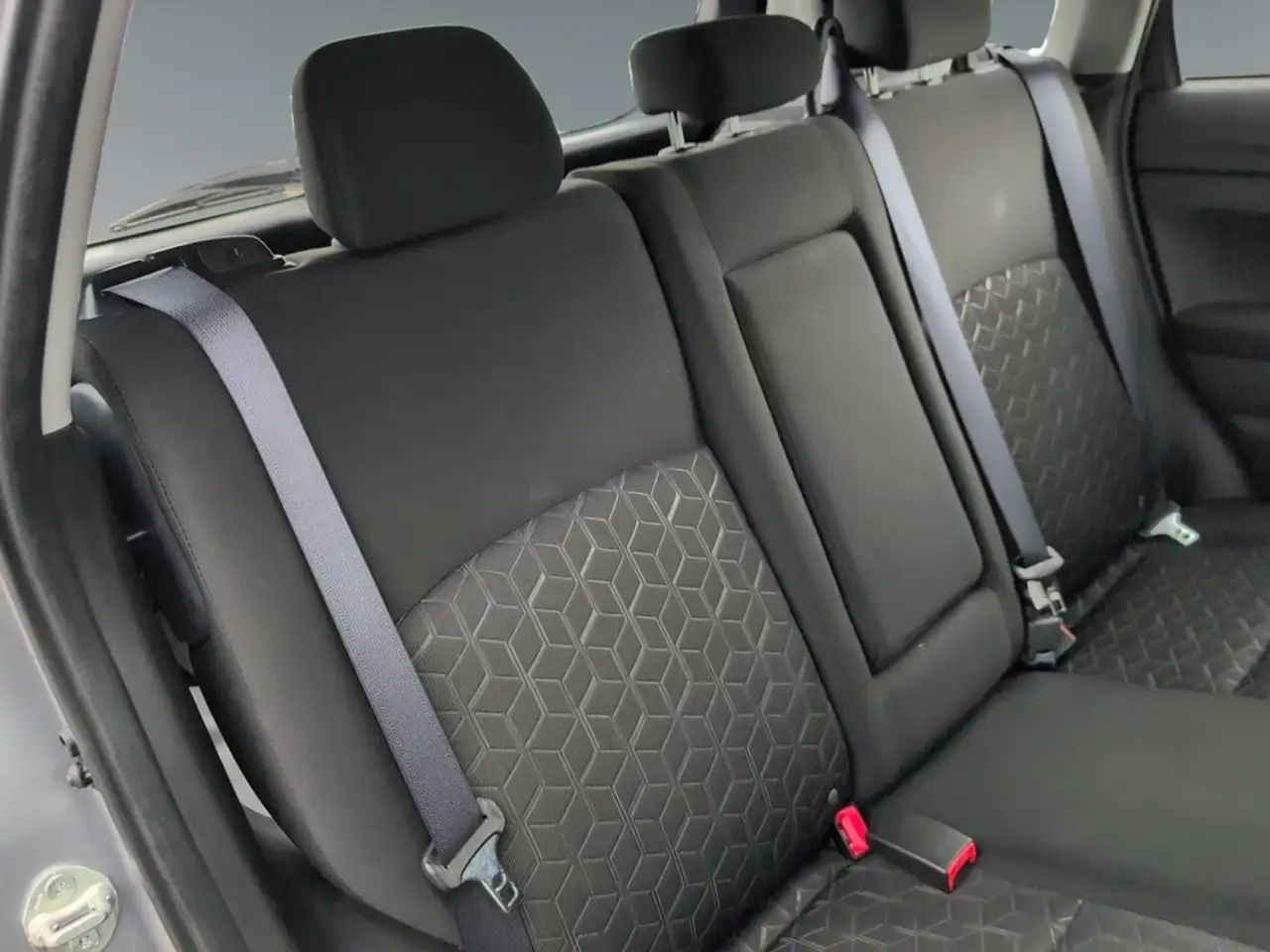 Mitsubishi RVR снимка Mitsubishi RVR