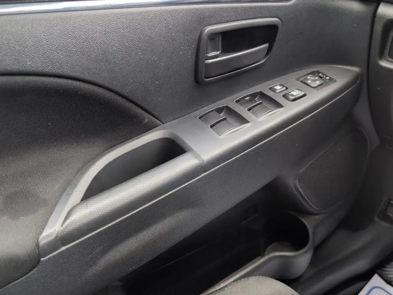 Mitsubishi RVR снимка Mitsubishi RVR