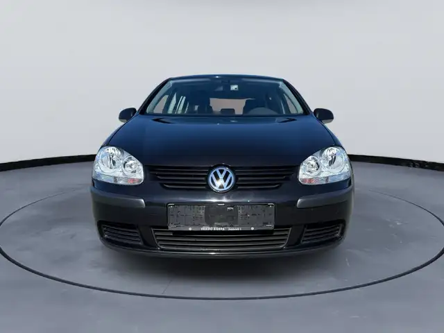 Volkswagen Golf view 8