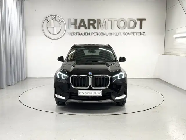 BMW X1 view 7
