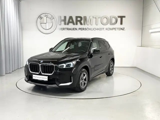 BMW X1 view 2