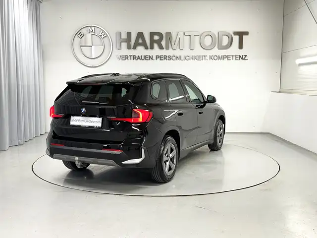 BMW X1 view 6