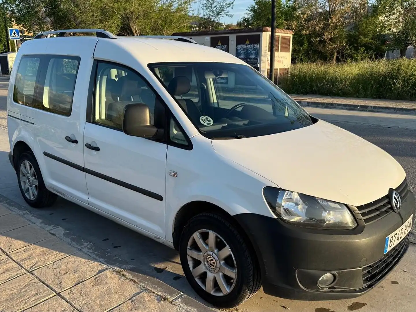 Volkswagen Caddy Caddy 1.6TDI Kombi 102 Blanco - 2