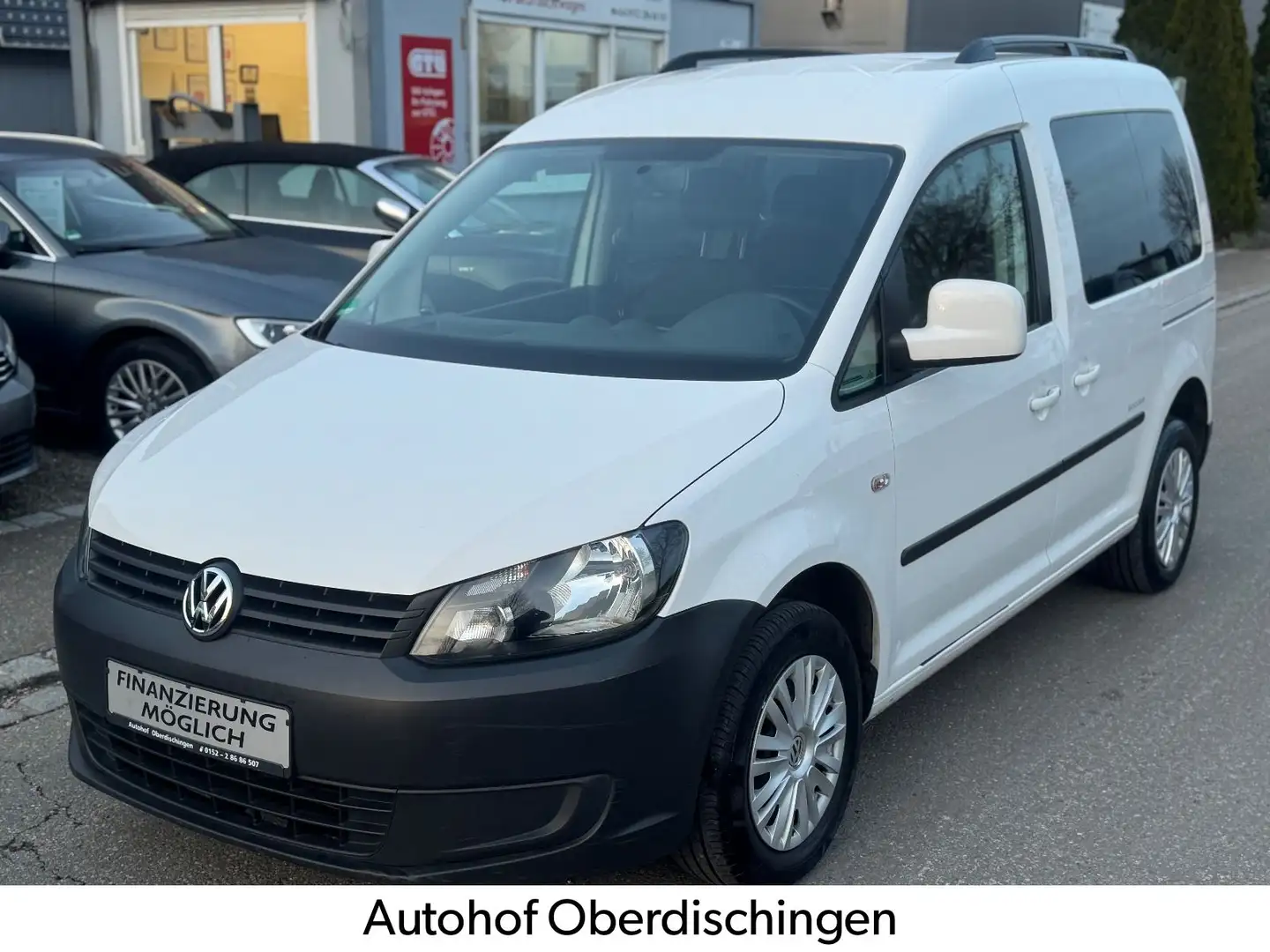 Volkswagen Caddy 1,2TSI 77kW Soccer Trendline 5-Sitzer Blanc - 1