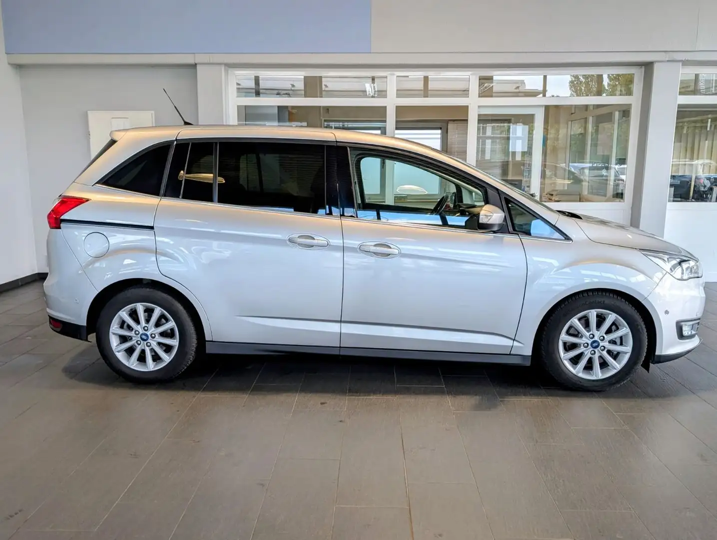 Ford Grand C-Max Grand C-MAX 1.5 Titanium*Navi*Sitzheizung*1.Hand Argent - 2