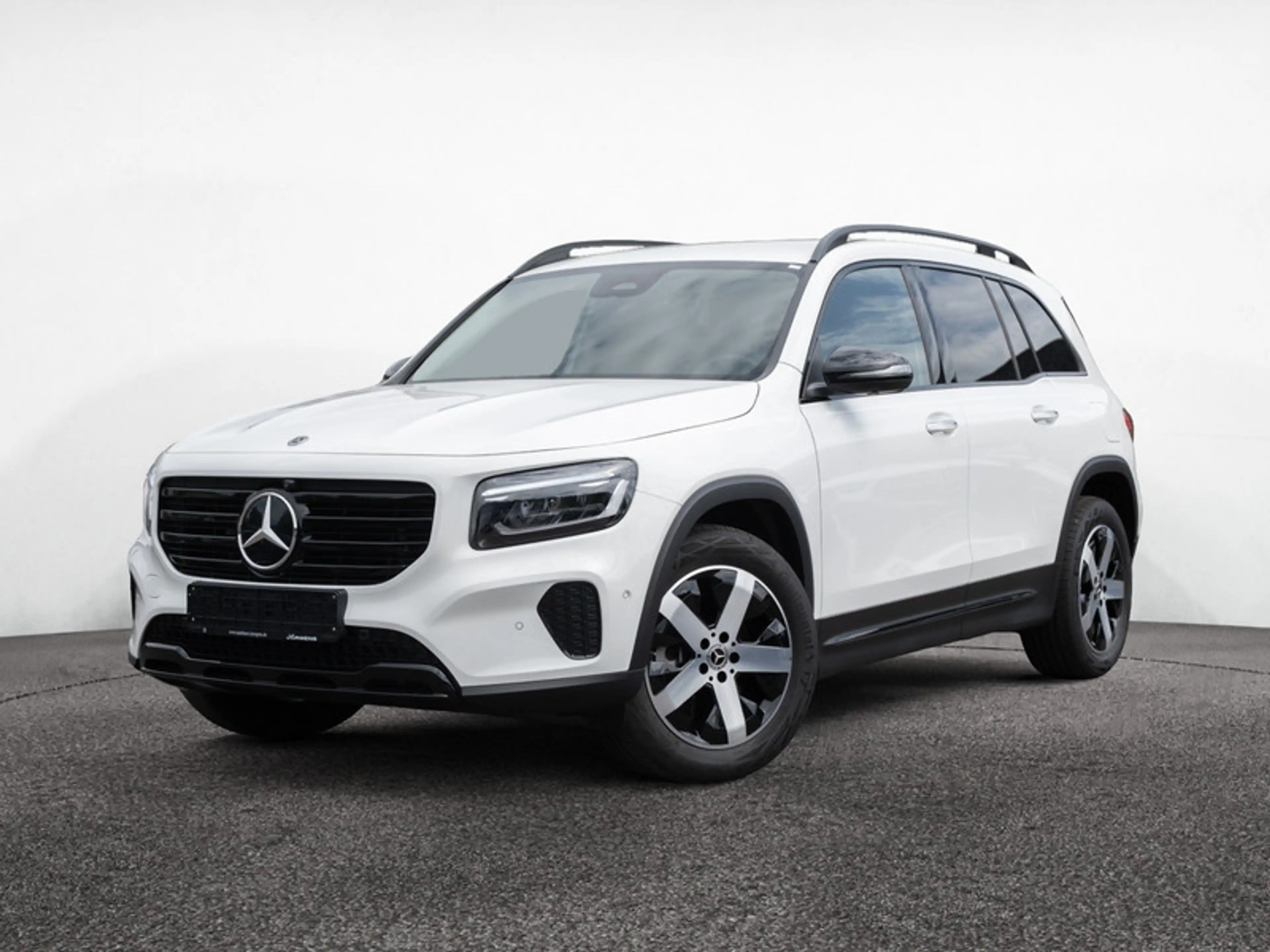 Mercedes-Benz GLB 250 4M Progressive/LED/360/Night/Distr/Keyl — photo 2